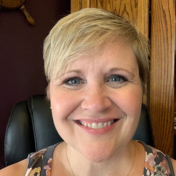 Meet your Posher, Teresa - Picture 1 of 1